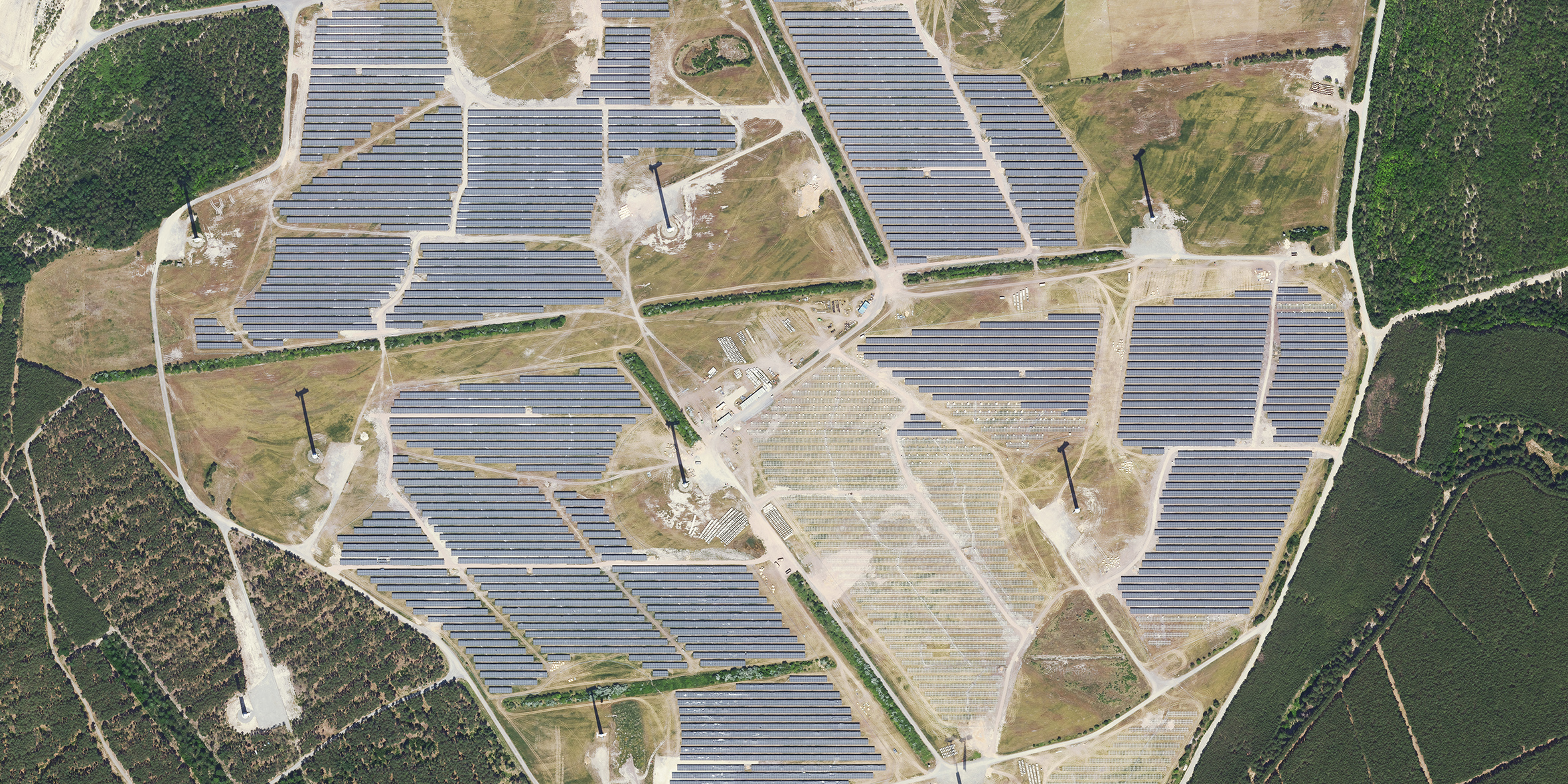 öffnet Digitales Orthophoto von der Hochkippe Klettwitz im Energiepark Schipkau (2022) vor der Grundsteinlegung für das höchste Windrad der Welt.