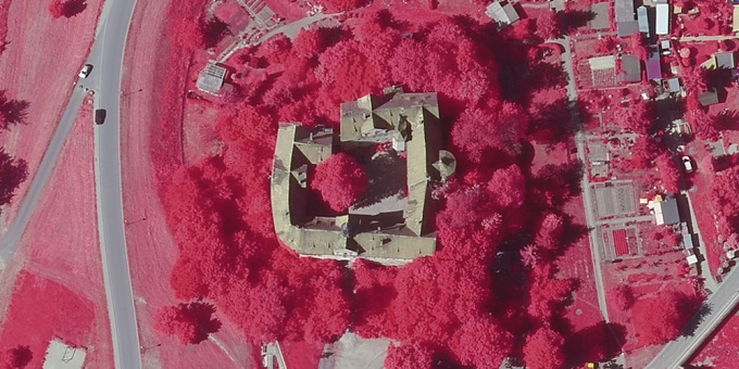 Ausschnitt DOP 20 cm Bodenauflösung Infrarot