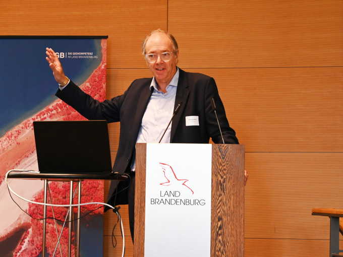 Herr Elsner, Bezirksregierung Köln – Geobasis NRW 