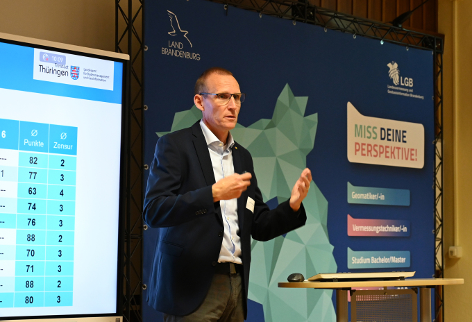 öffnet Foto von Frank Teichmann (TLBG)